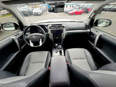 2022 Toyota 4Runner SR5 Premium