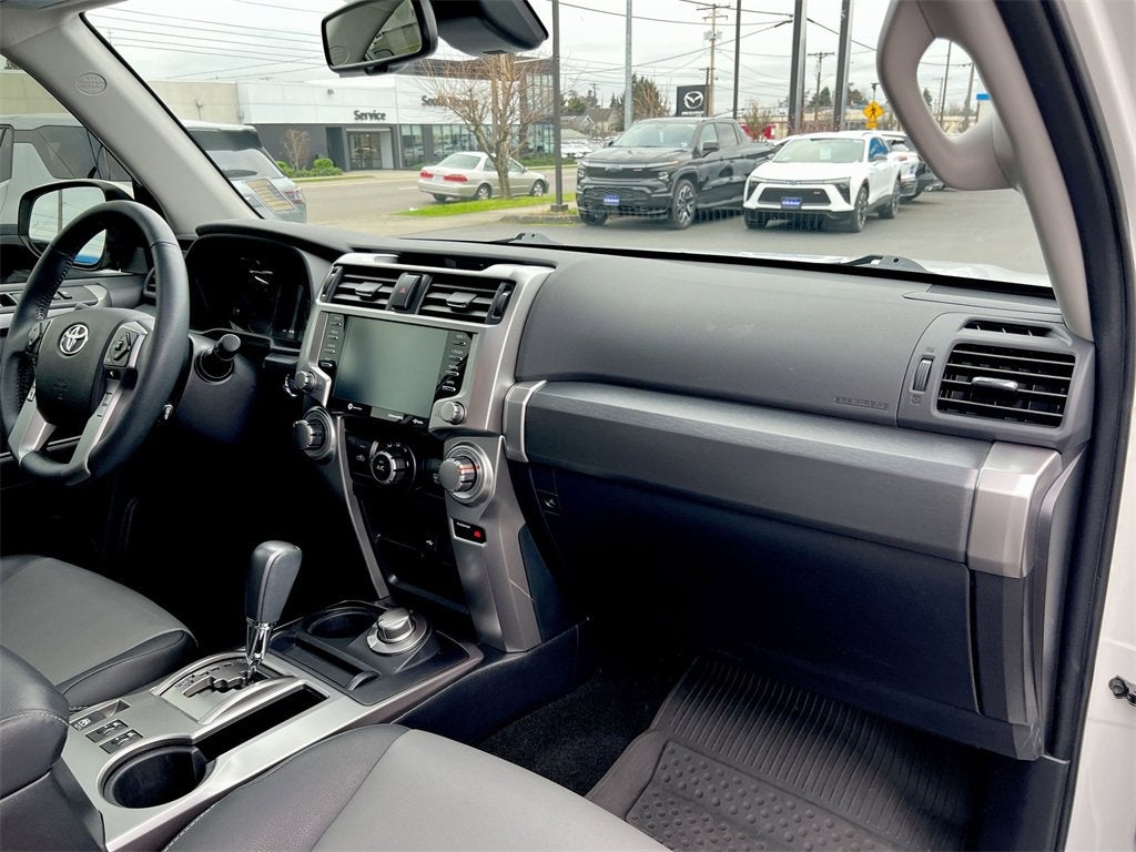 2022 Toyota 4Runner SR5 Premium