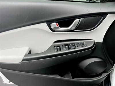 2023 Hyundai Kona Electric SE