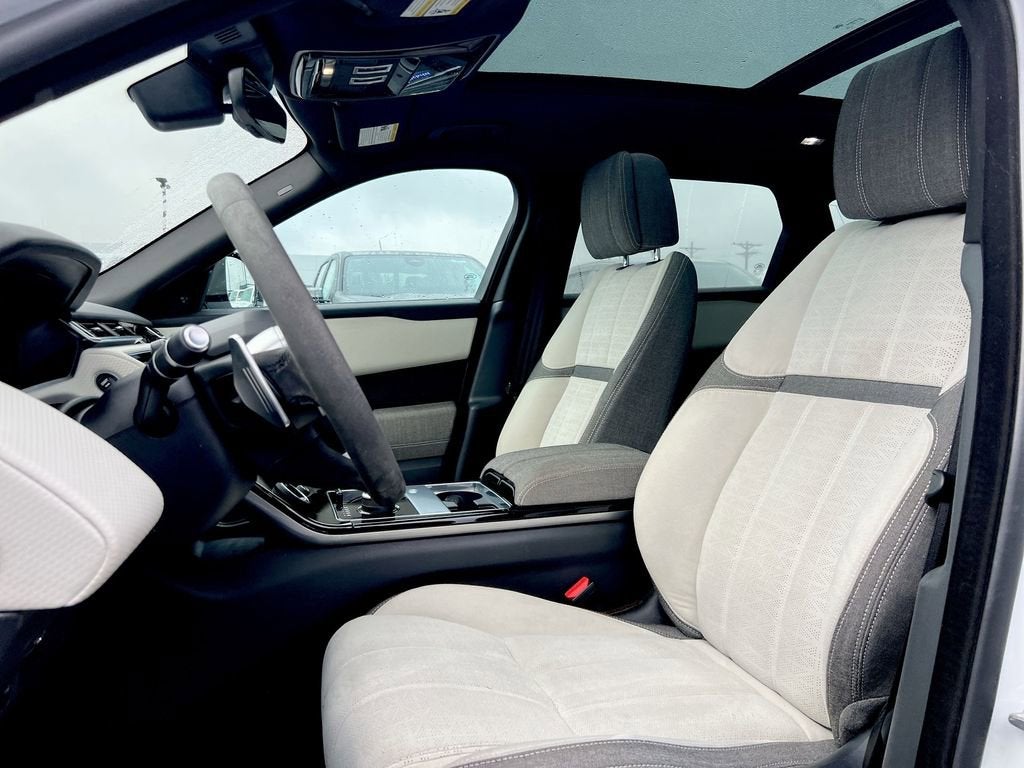 2018 Land Rover Range Rover Velar R-Dynamic HSE