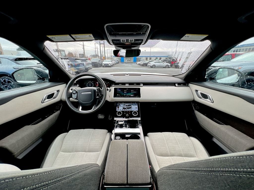 2018 Land Rover Range Rover Velar R-Dynamic HSE