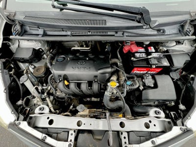 2014 Toyota Yaris L