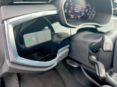 2021 Audi Q3 Premium 40 TFSI quattro Tiptronic