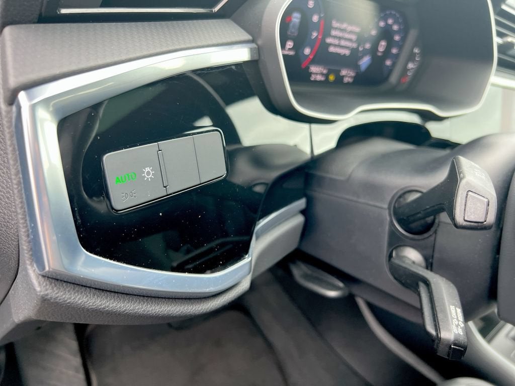 2021 Audi Q3 Premium 40 TFSI quattro Tiptronic