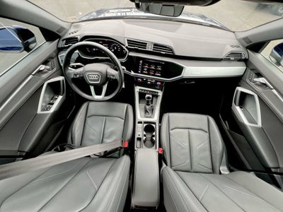 2021 Audi Q3 Premium 40 TFSI quattro Tiptronic
