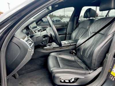 2016 BMW 750i xDrive