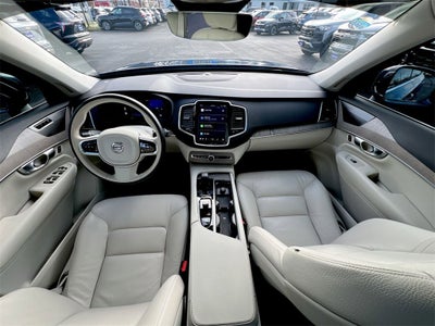 2024 Volvo XC90 B6 Plus Bright Theme 6-Seater