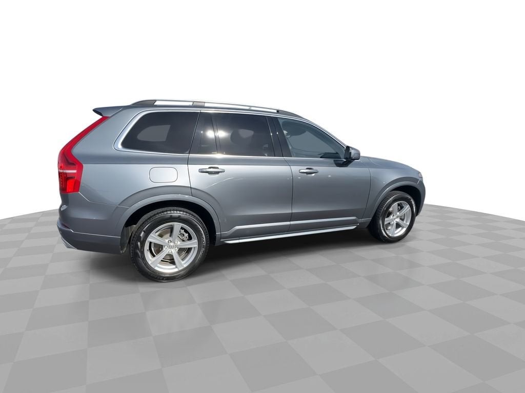 2016 Volvo XC90 T5 Momentum