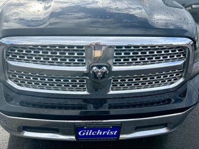 2017 RAM 1500 Laramie Quad Cab 4x4 6'4" Box