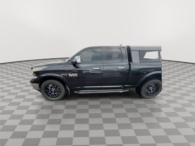 2017 RAM 1500 Laramie Quad Cab 4x4 6'4" Box