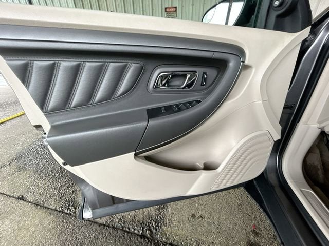 2012 Ford Taurus SEL