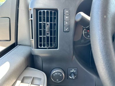 2026 Chevrolet Express Cutaway 3500 1WT