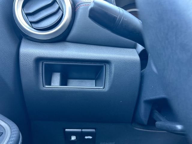 2024 Nissan Versa SR