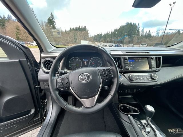 2017 Toyota RAV4 Hybrid Limited